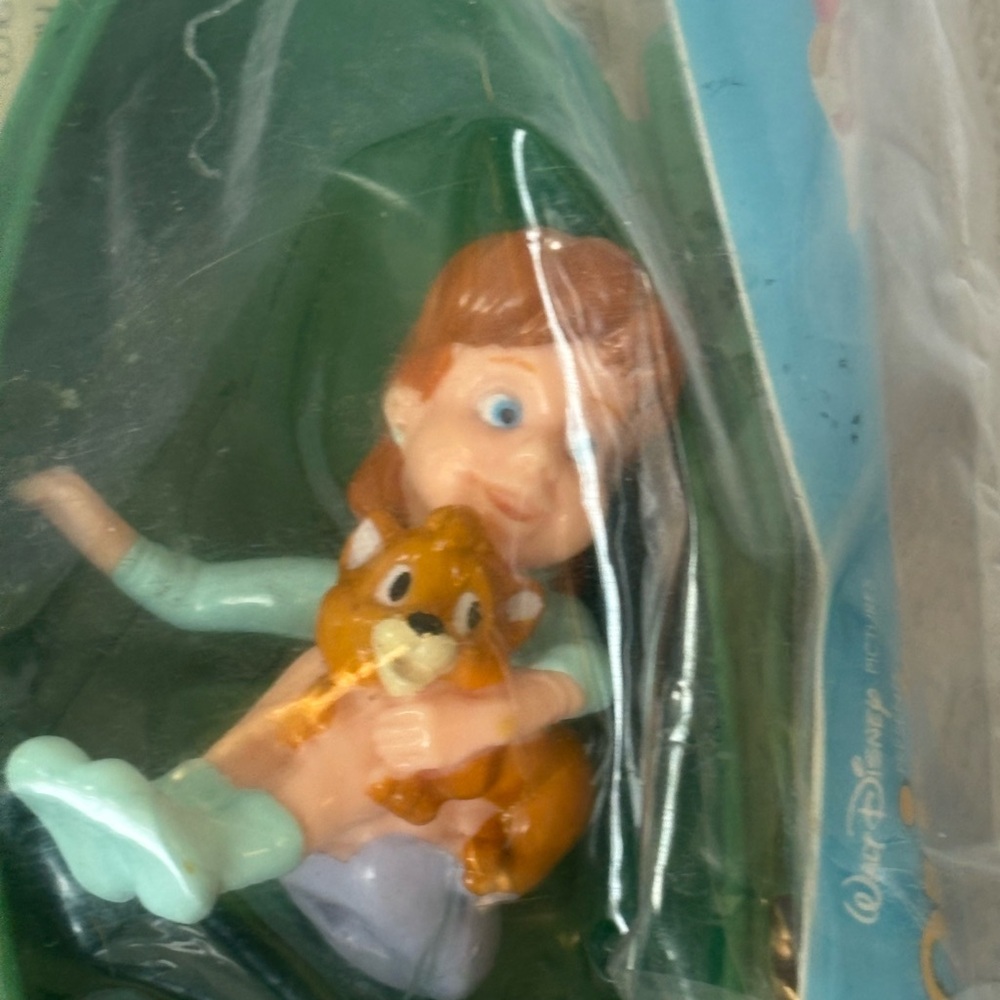 Burger King Kids Meal Vintage Lot Of 2 Sealed Oliver & Company Figures 1996 - Picture 3 of 9
